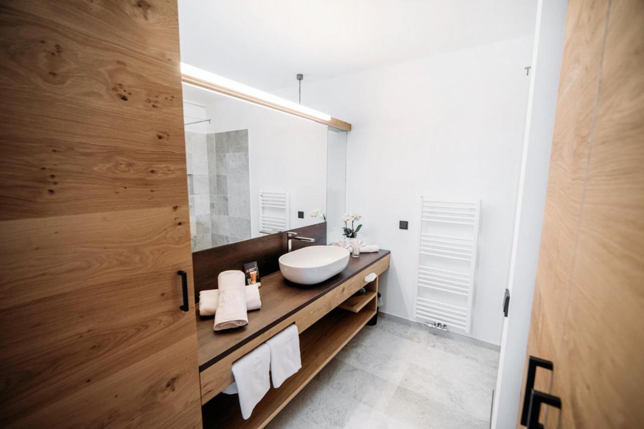 Hotel Am Hang โซปราบอลซาโน ภายนอก รูปภาพ